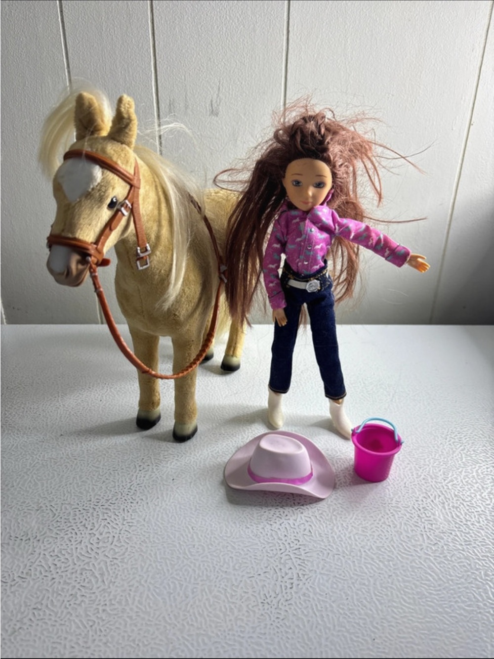 Pink Western Doll Outfit with Accessories and Blonde Toy Horse